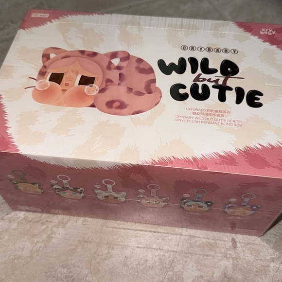 POP MART CRY BABY WILD BUT CUTIE FULL COMPLETE SET - Picture 5 of 14